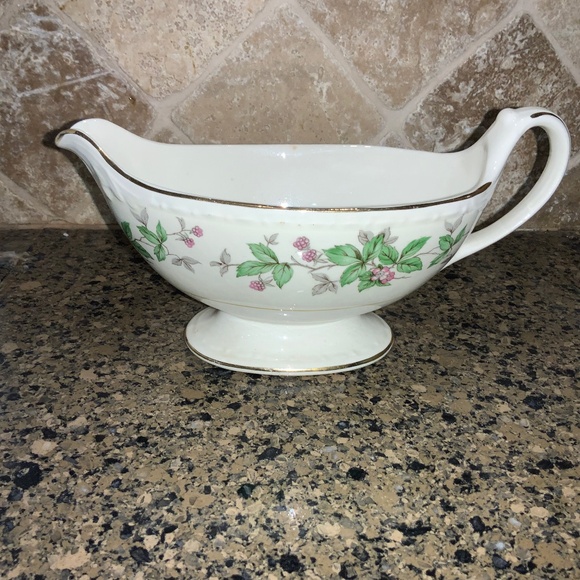 Homer Laughlin Eggshell Georgian Greenbriar Gravy Boat pour spout china 50 N 5 - Picture 1 of 6